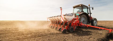Montage des pneus pour machines agricoles